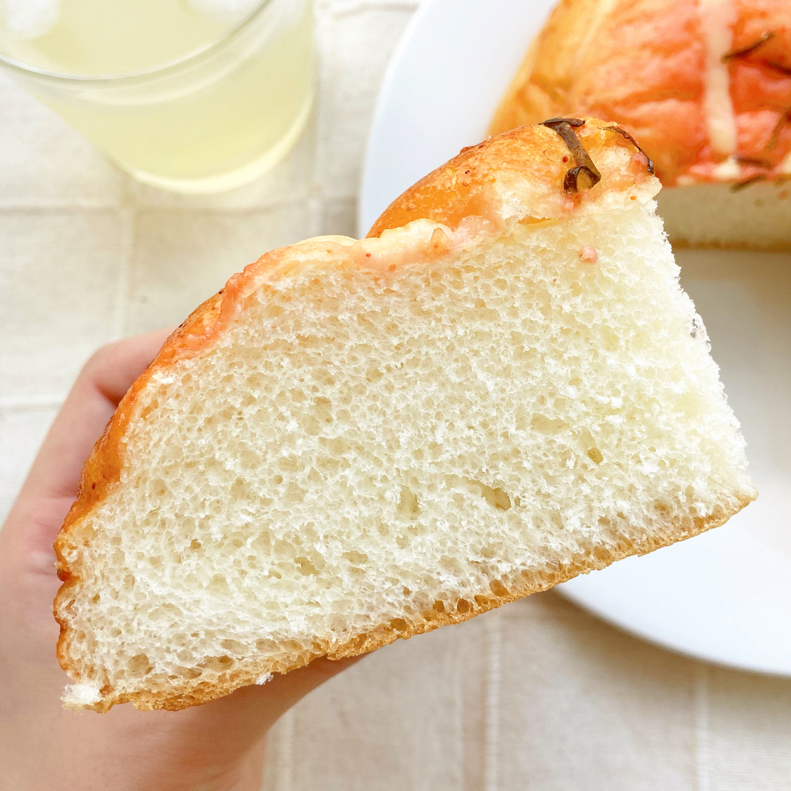 LAWSON(ローソン)のおすすめ惣菜パン「明太マヨネーズパン」