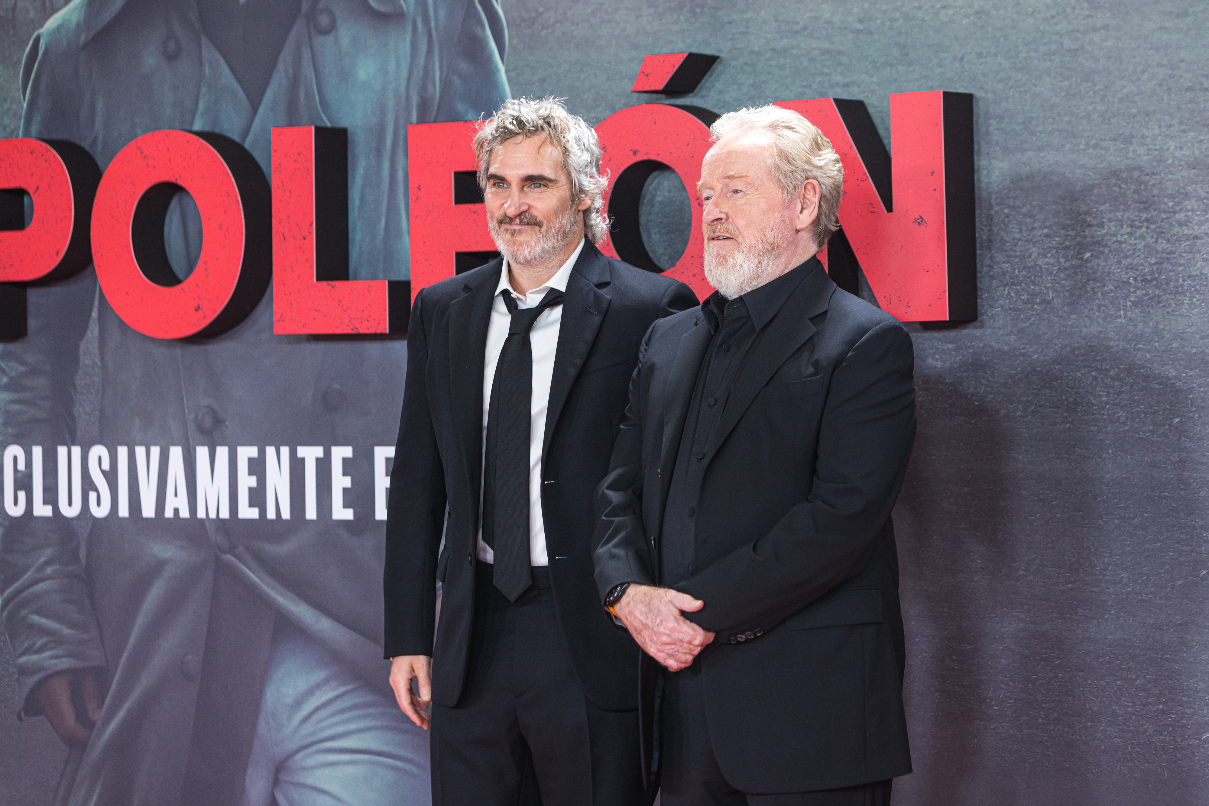 Joaquin Phoenix and Ridley Scott on the red carpet