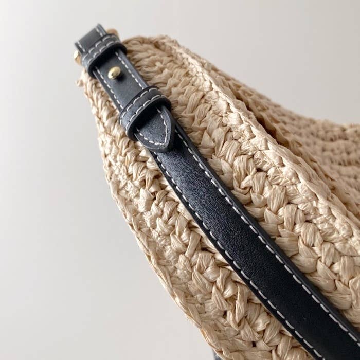 ZARA(ザラ)のおすすめバッグ「ウーヴンショルダーバッグ」