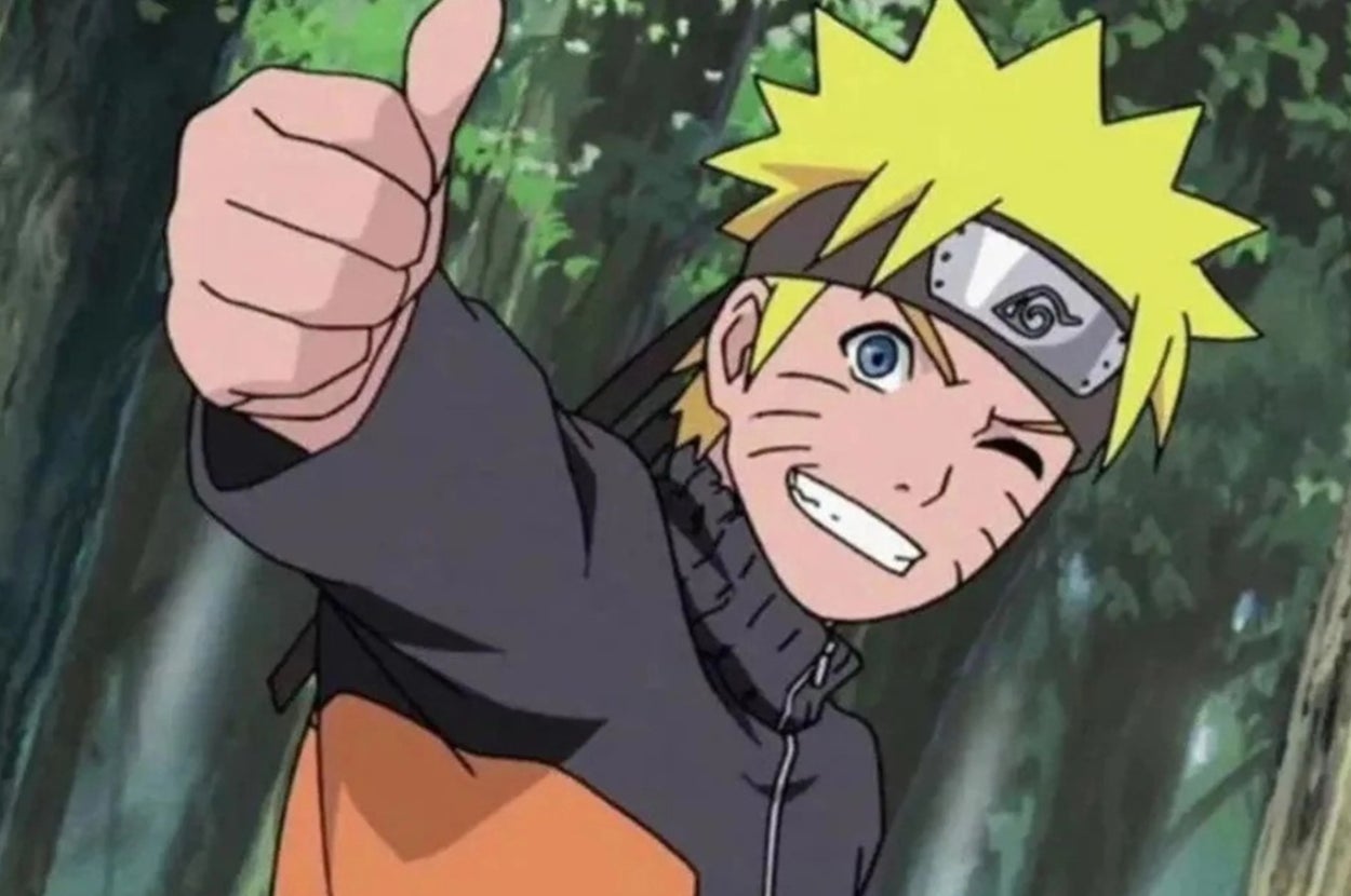 Naratu giving a thumbs up.