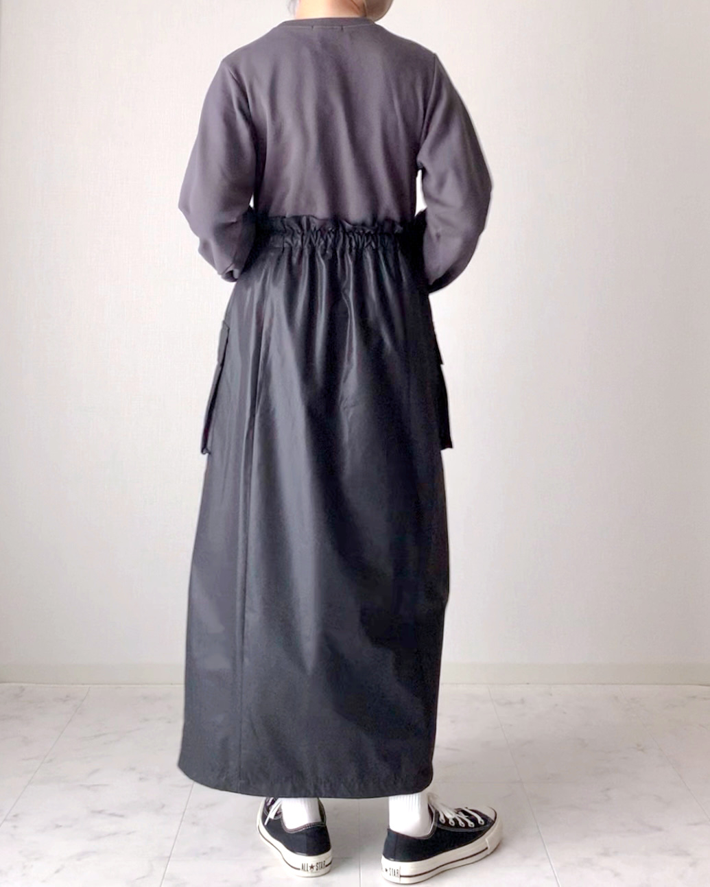 niko and（ニコアンド）のおすすめファッション「レザーライクドロストワンピース」