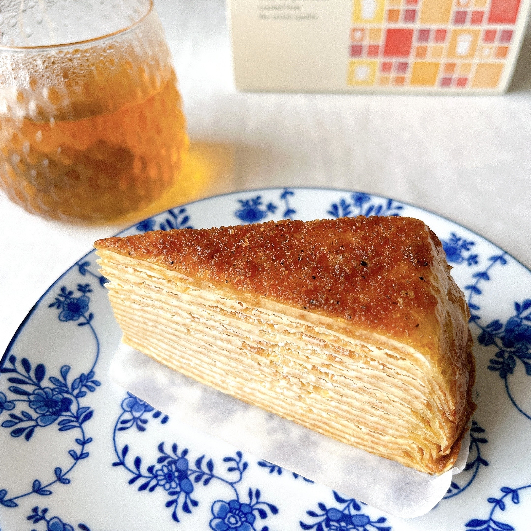 ドトールのオススメのスイーツ「ブリュレ仕立ての黒糖ミルクレープ~沖縄県産黒糖使用~」