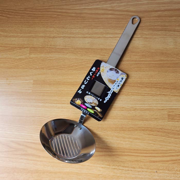 ハンズのオススメキッチングッズ「あくとりさん 中」