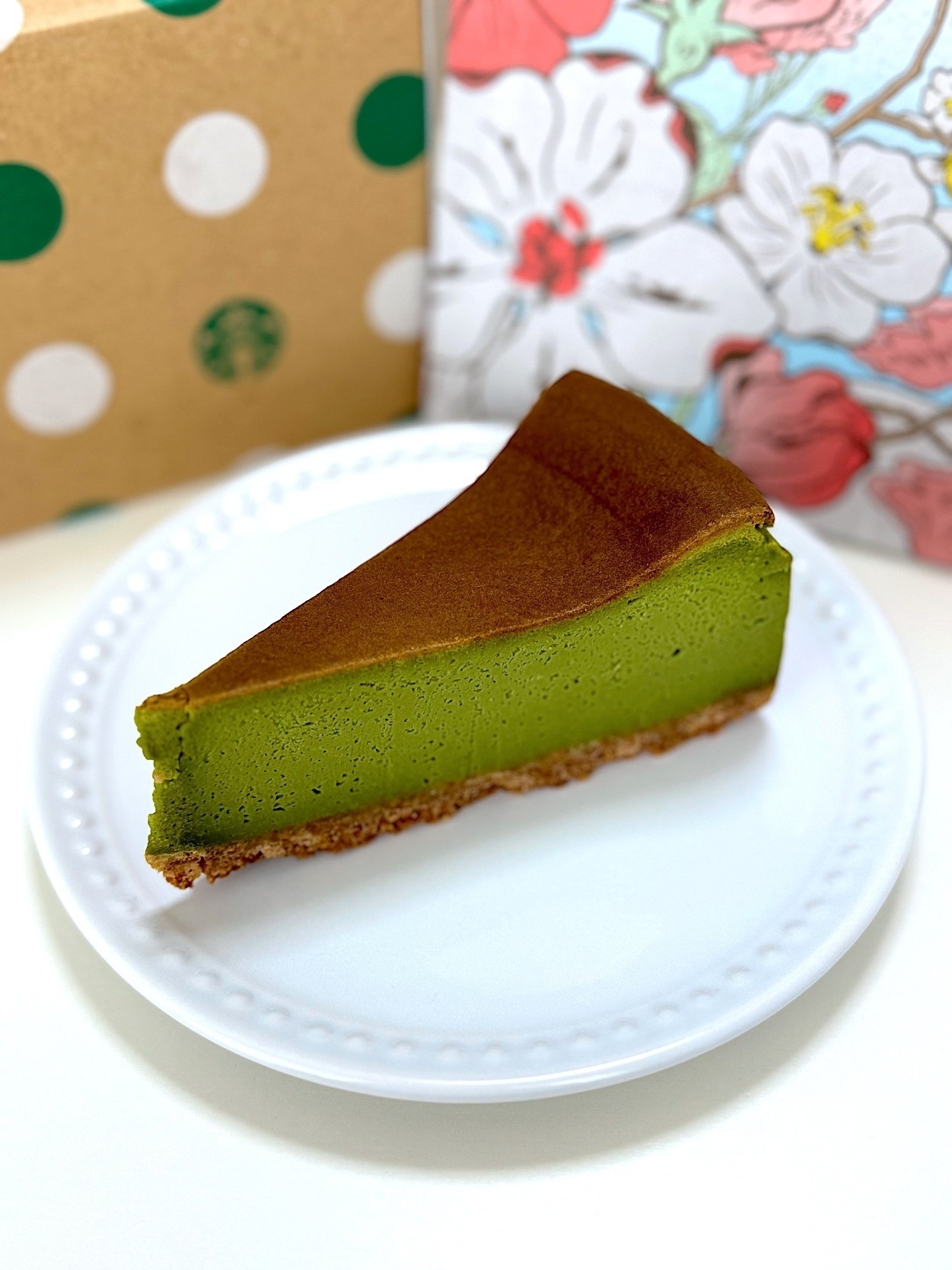 Starbucks Coffee(スターバックスコーヒー)のおすすめケーキ「宇治抹茶チーズケーキ」