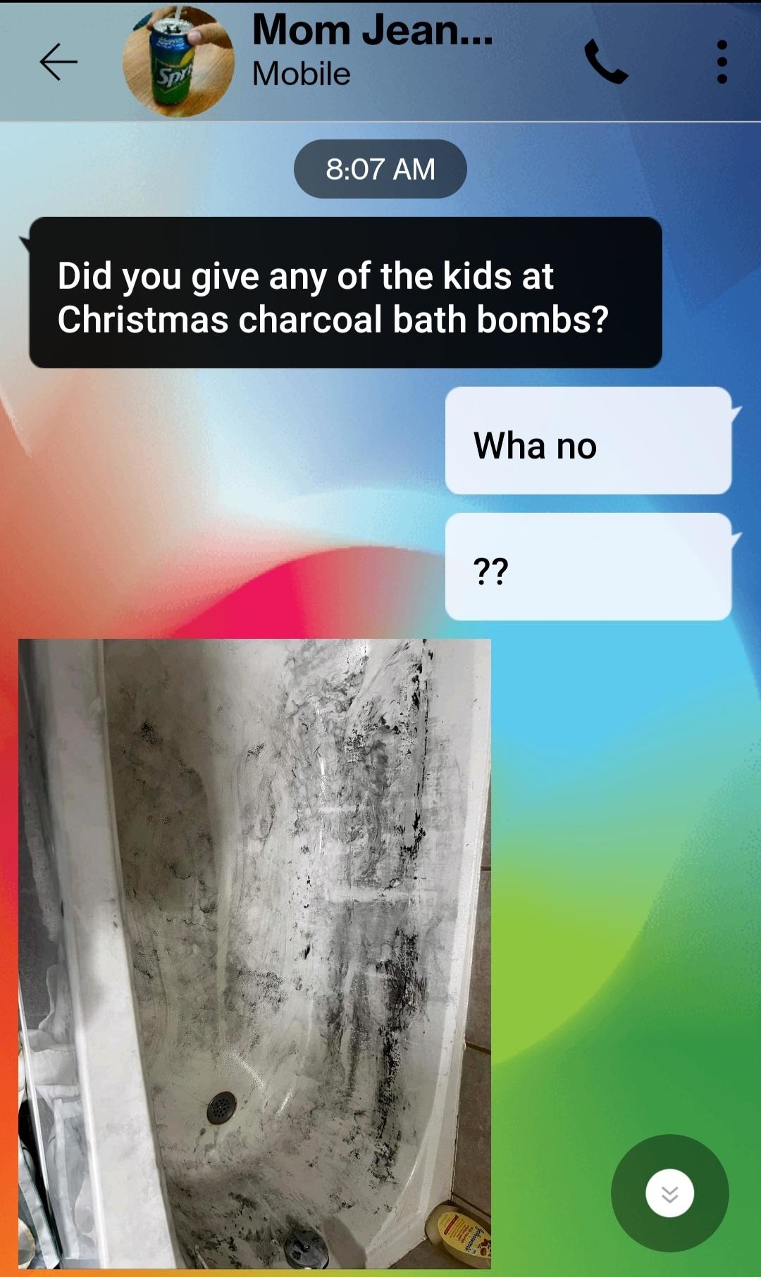 Text message conversation about someone mistakenly using charcoal bath bombs. A bathtub is stained with black residue
