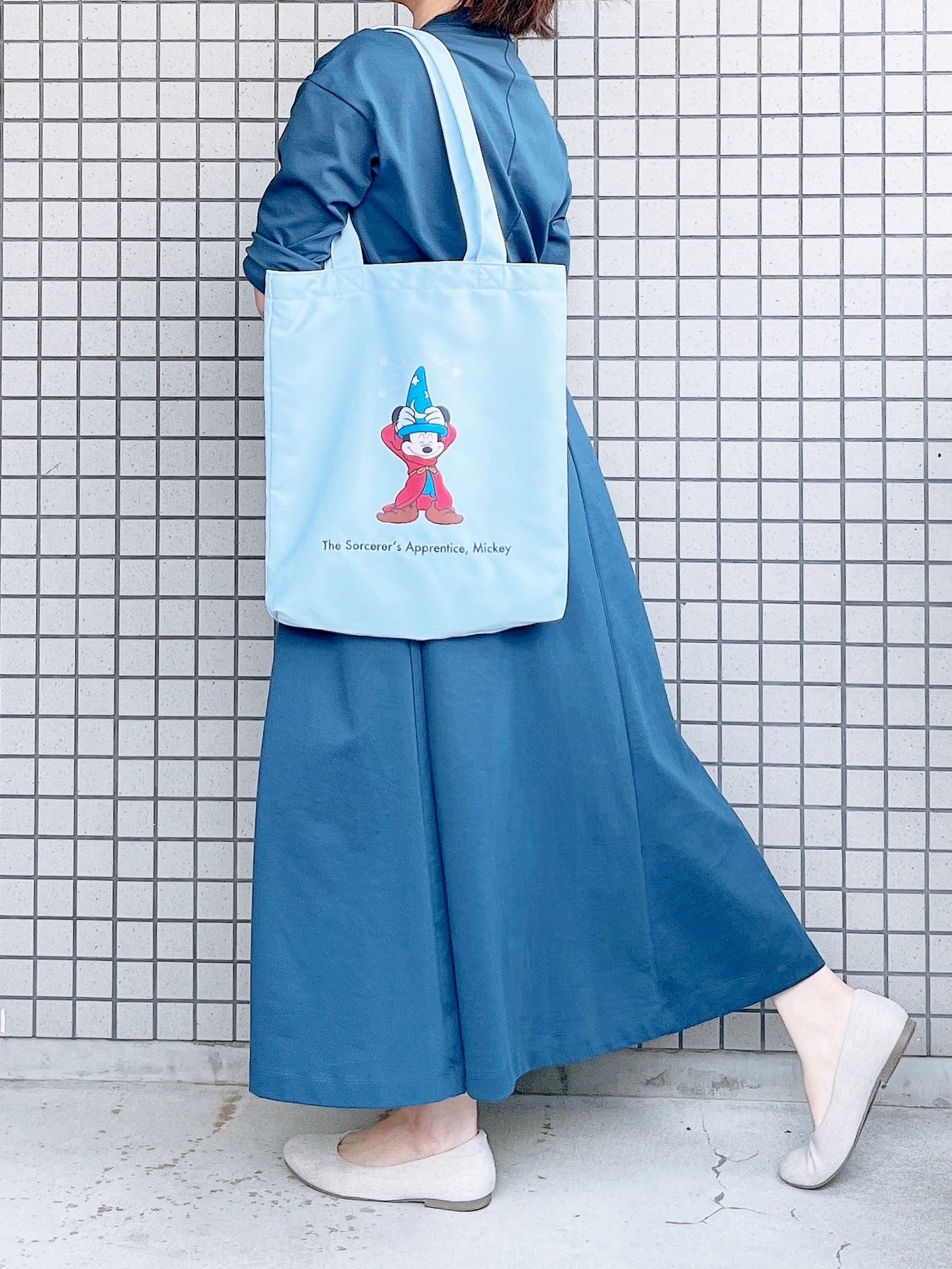 東京ディズニーランドのおすすめグッズ「トートバッグ ミッキー」