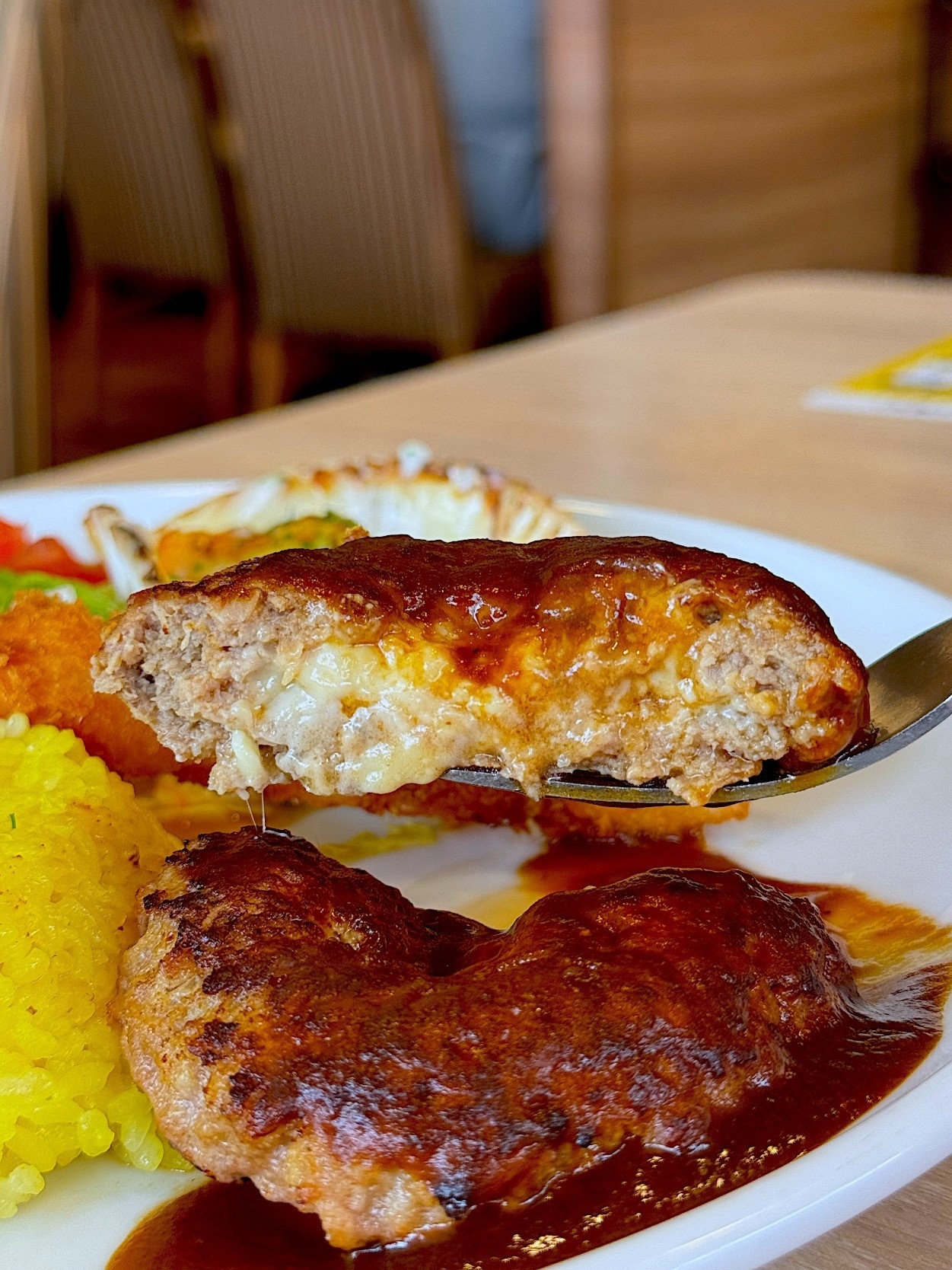 ガストのおすすめメニュー「大人のお子様ランチプレート」