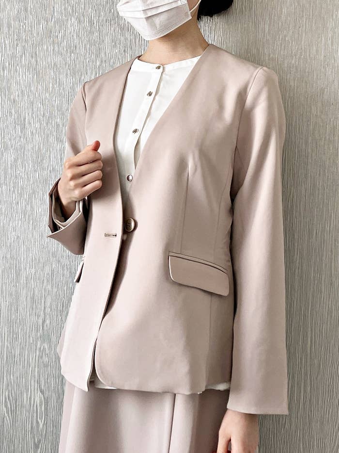 Honeys(ハニーズ)のおすすめジャケット「カラーレスジャケット」