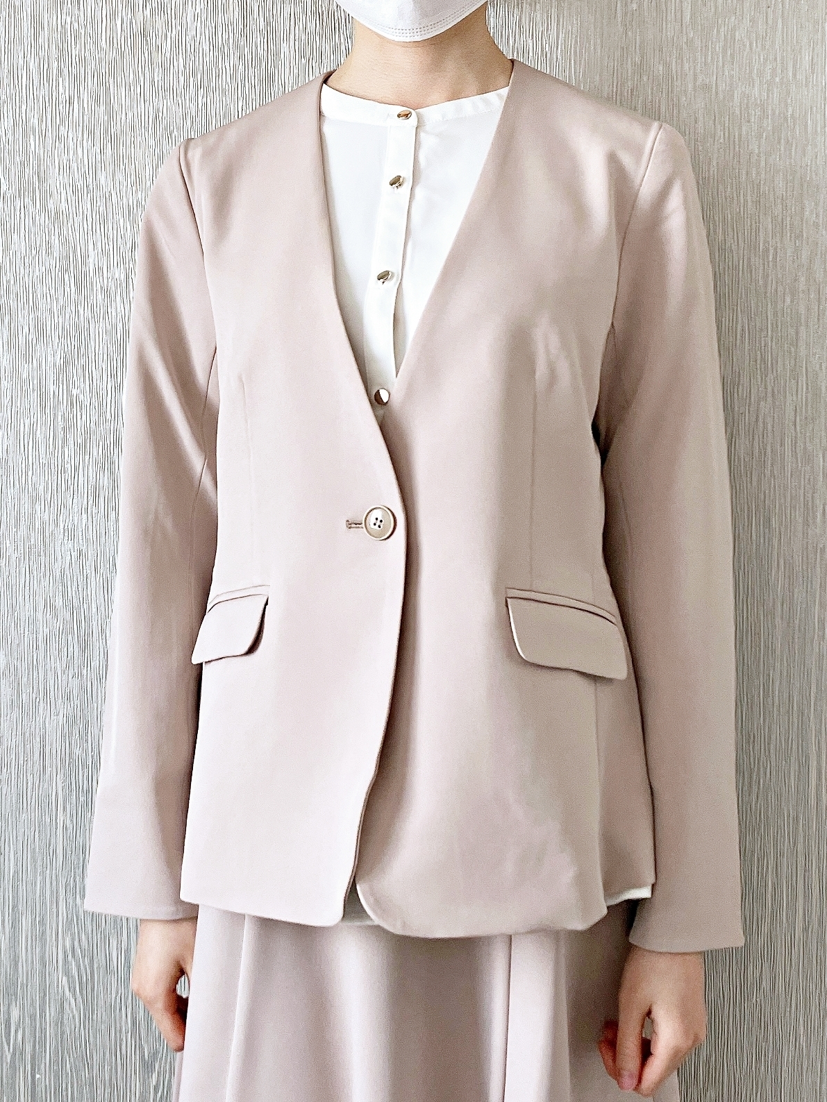 Honeys(ハニーズ)のおすすめジャケット「カラーレスジャケット」