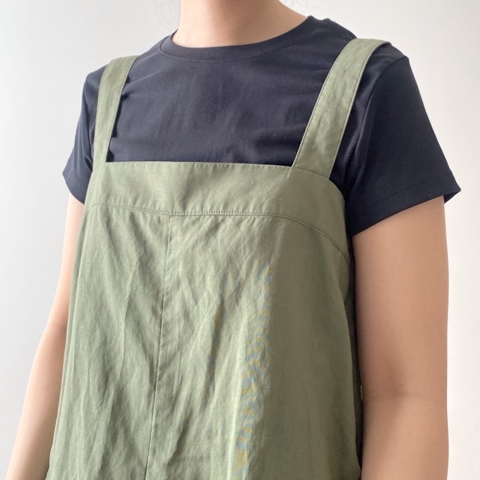 ユニクロのおすすめファッションアイテム「リネンブレンドサロペット」