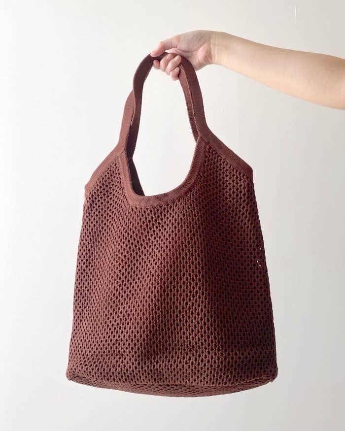 GU（ジーユー）のおすすめバッグ「メッシュニットトートバッグ+E」