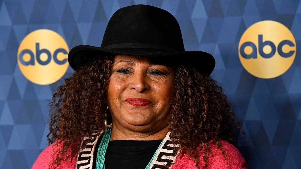 Pam Grier Recalls Injuries 50 Years After Making 'Foxy Brown': 'I Didn't Have a Stunt Double'