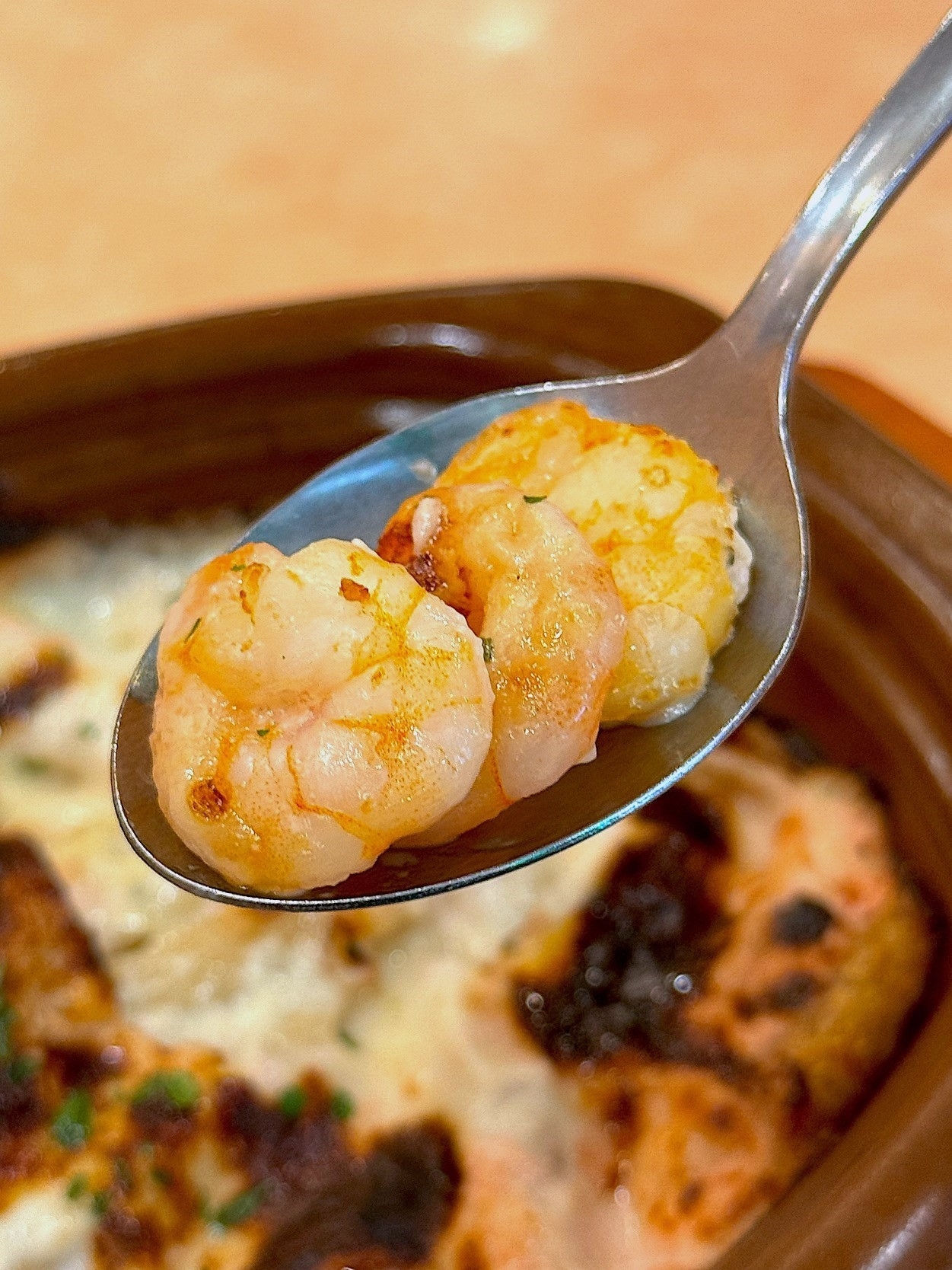 サイゼリヤのおすすめメニュー「エビとタラコのクリームグラタン」