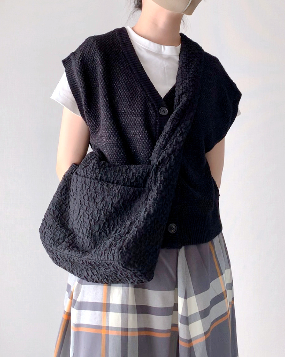 niko and…(ニコアンド)のおすすめファッションアイテム「オリジナルソフトドロストショルダーバッグ」