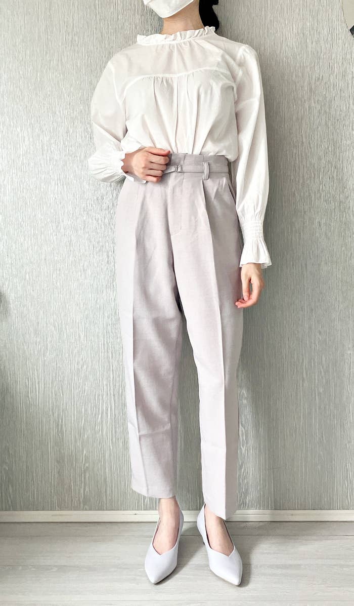 Honeys(ハニーズ)のおすすめパンツ「ハイウエストテーパードパンツ」