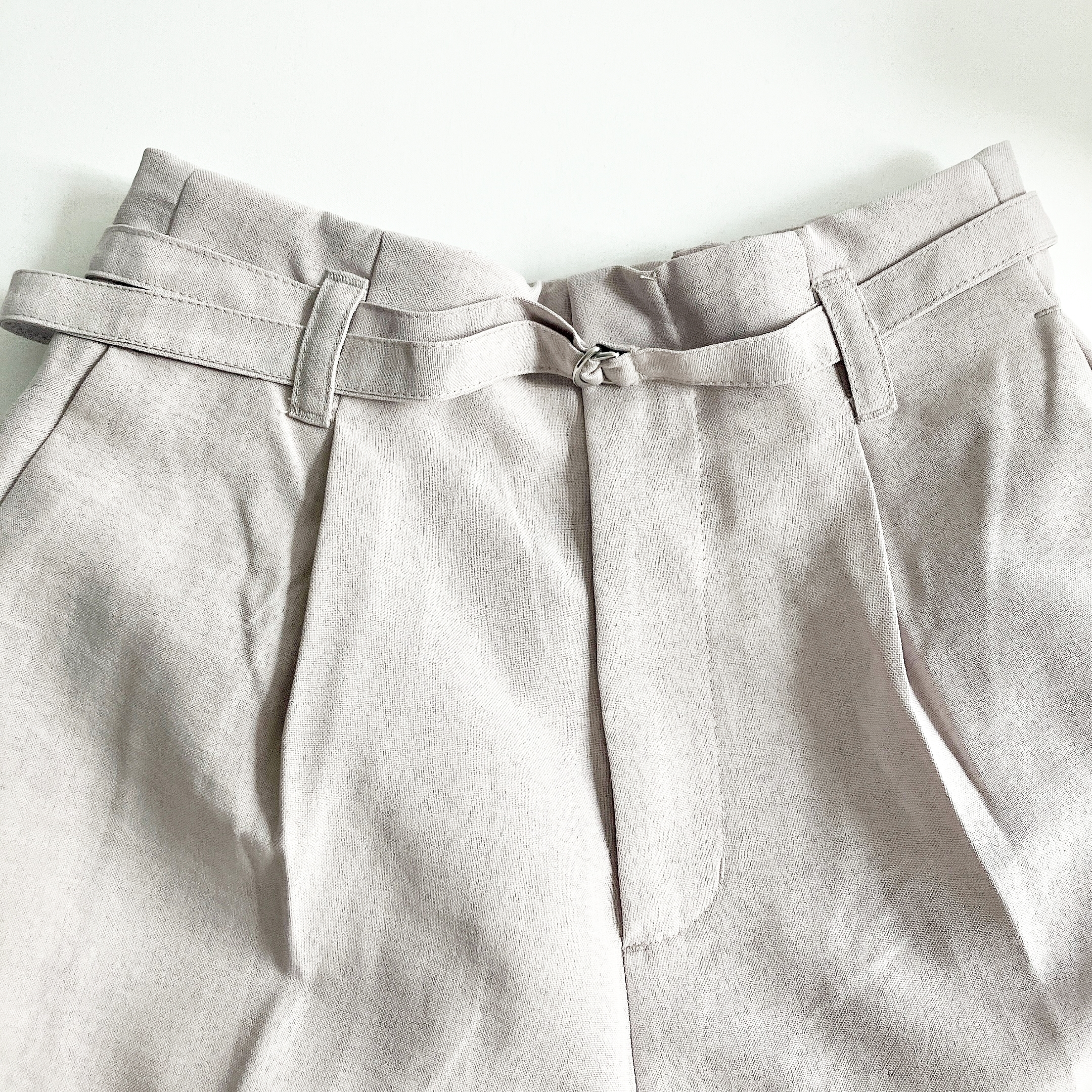 Honeys（ハニーズ）のおすすめパンツ「ハイウエストテーパードパンツ」