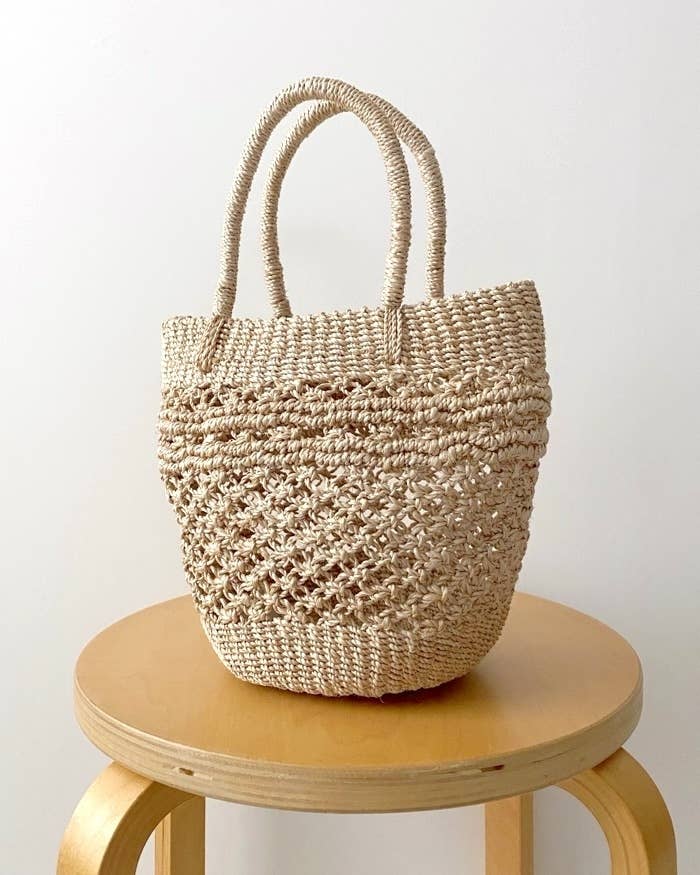 無印良品のおすすめファッションアイテム「アバカトートバッグ」