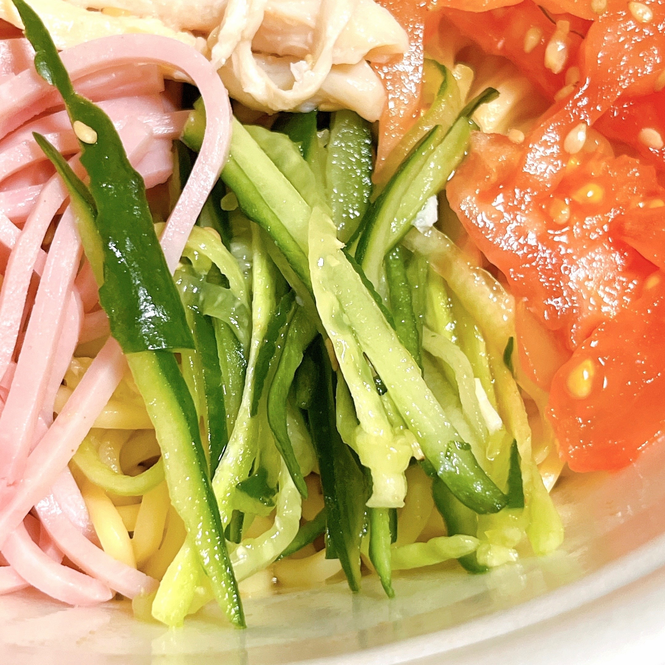 バーミヤンのオススメのメニュー「冷やし中華【醤油】」