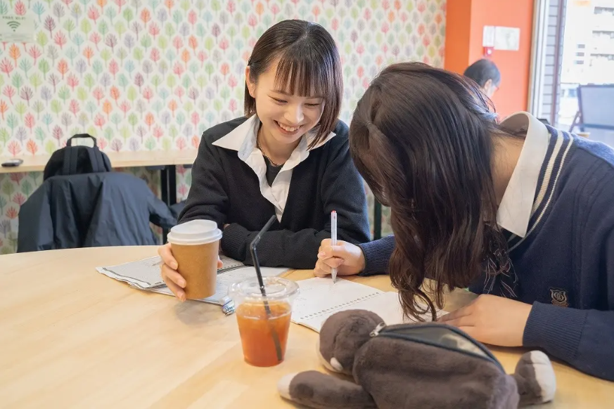 学校帰りの小休憩にもぴったりなセルフカフェ