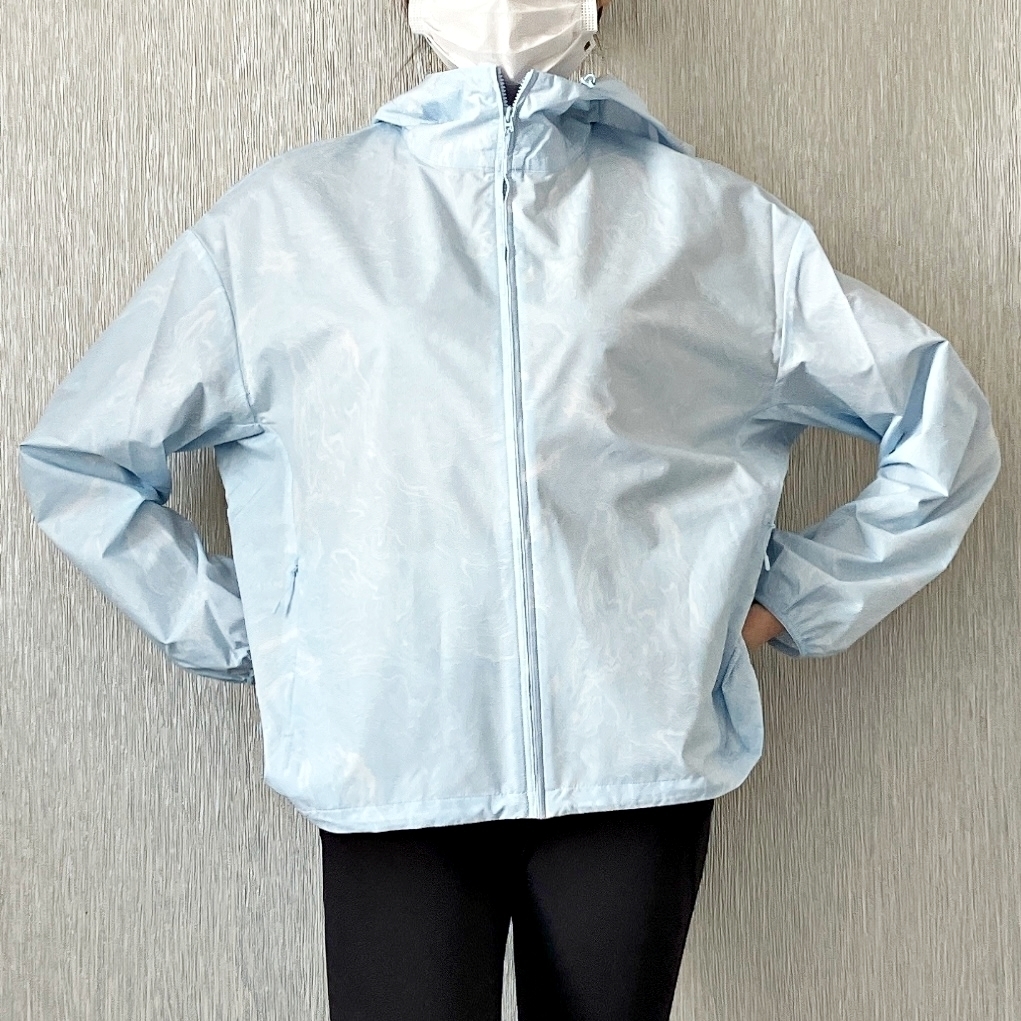 UNIQLO(ユニクロ)のおすすめアウター「ポケッタブルUVカットパーカ(ガラ)」