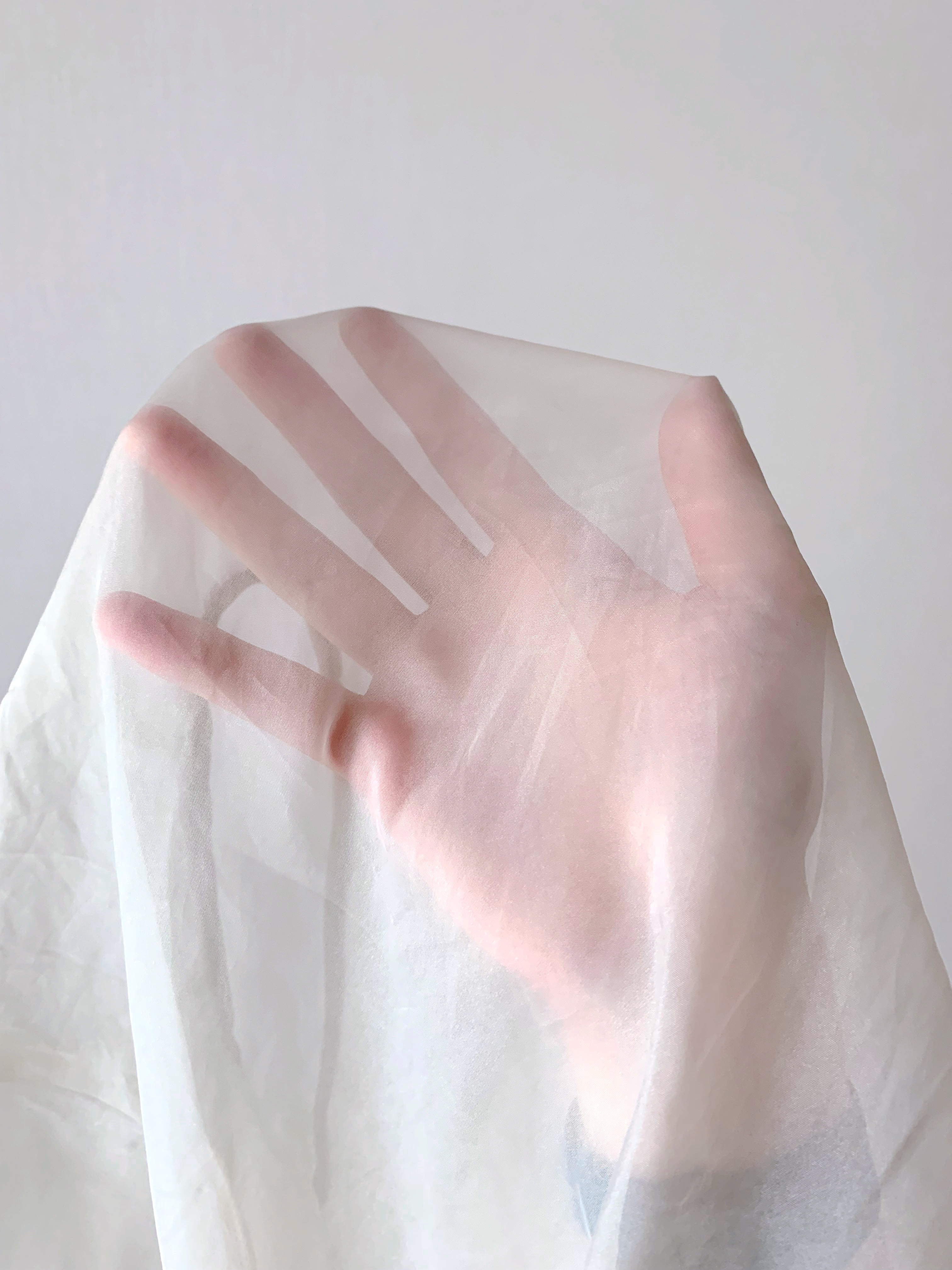 しまむらのおすすめトップス「リボンシアーブラウス」