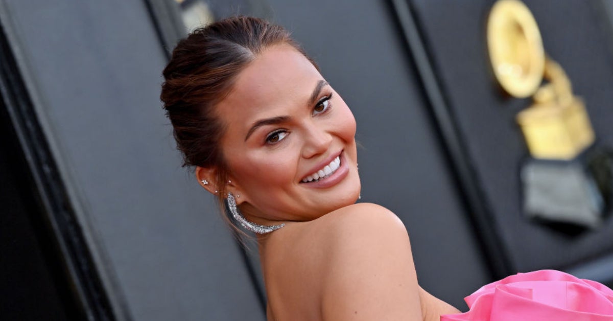 Chrissy Teigen Shares Anxiety Hives Before Events