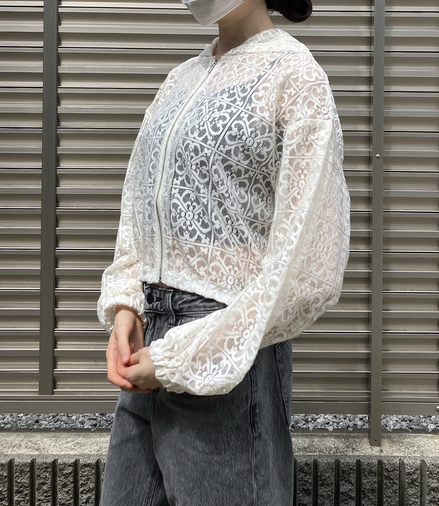 Honeys（ハニーズ）のおすすめパーカー「レースパーカー」