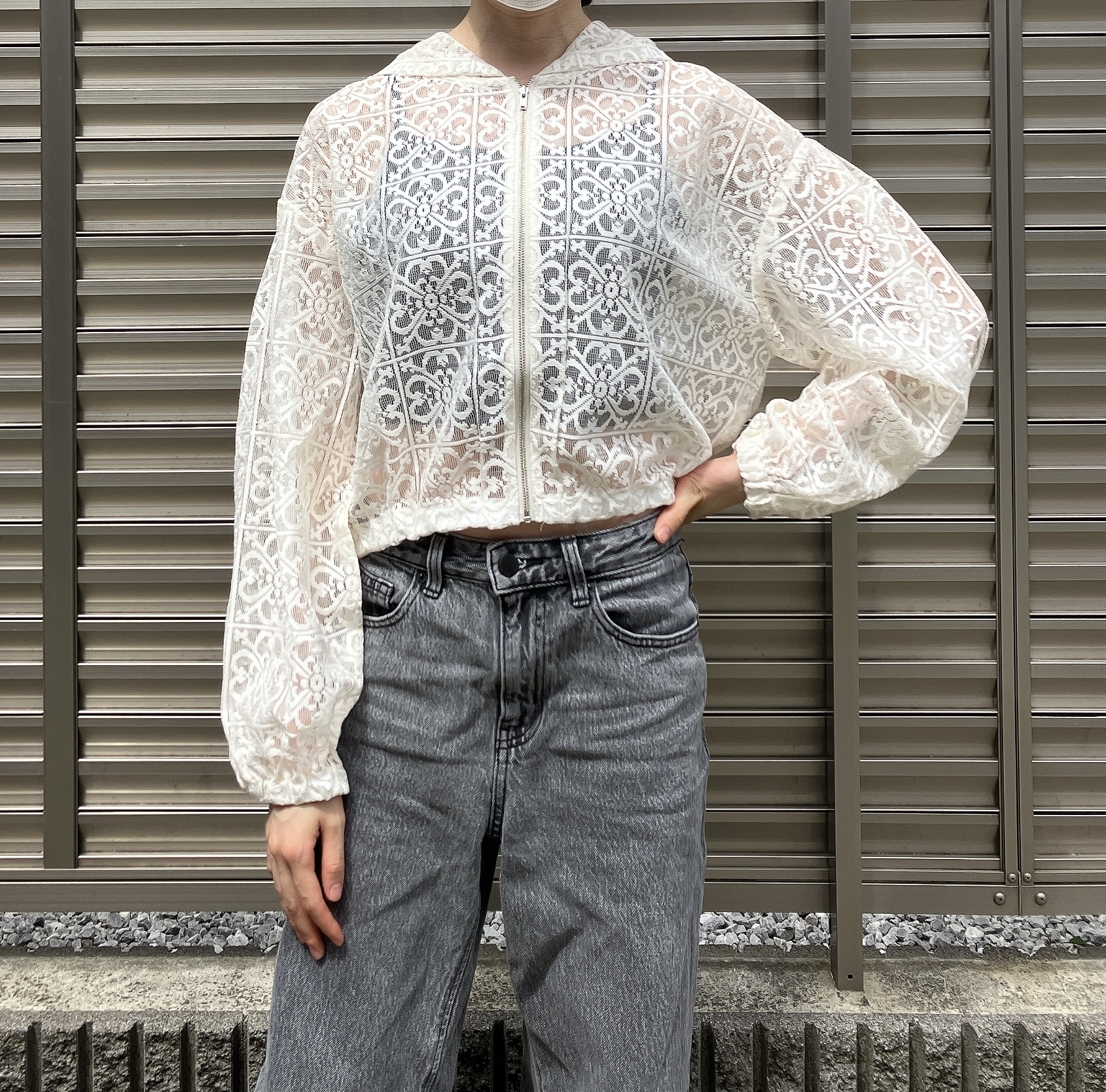 Honeys（ハニーズ）のおすすめパーカー「レースパーカー」