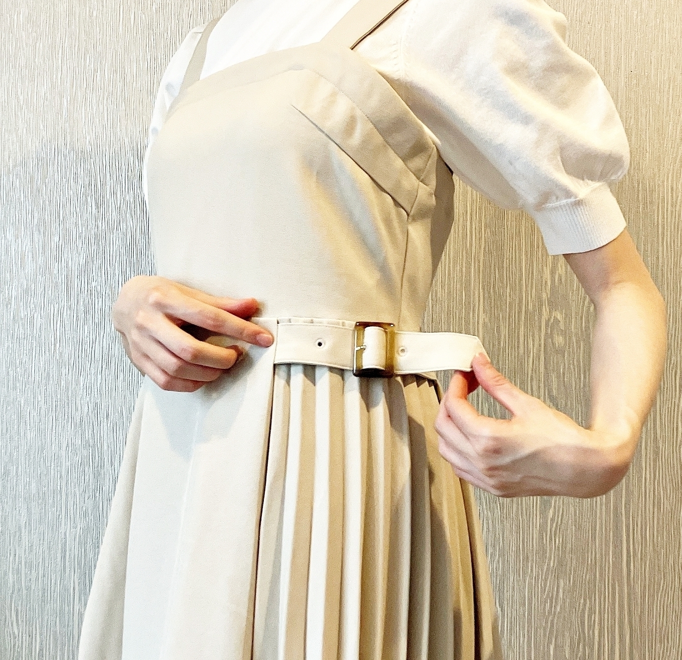 ハニーズのおすすめファッションアイテム「プリーツ切替ジャンスカ」