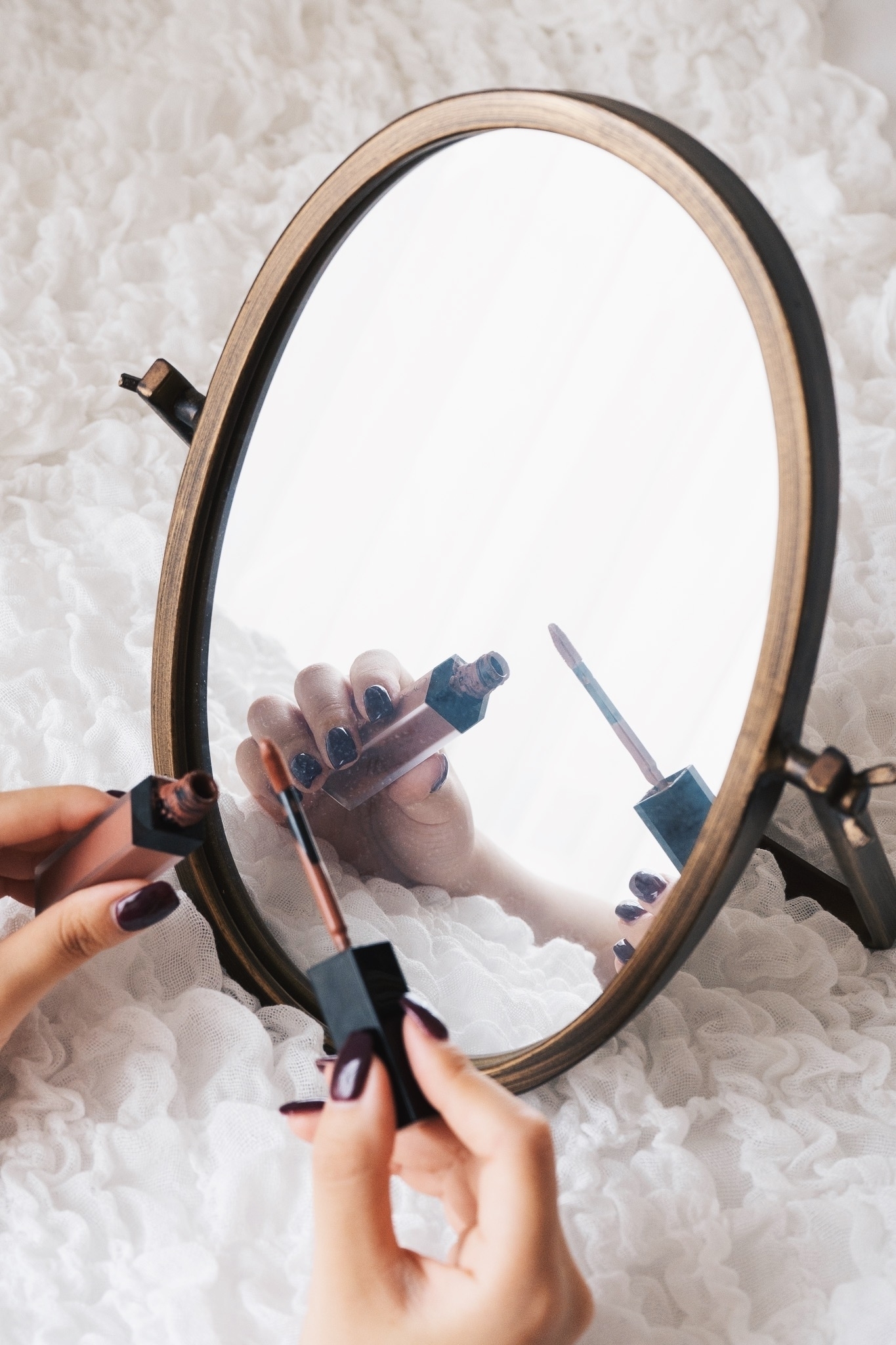 サリュのオススメのグッズ「アンティークフレームミラー(ラウンド)」