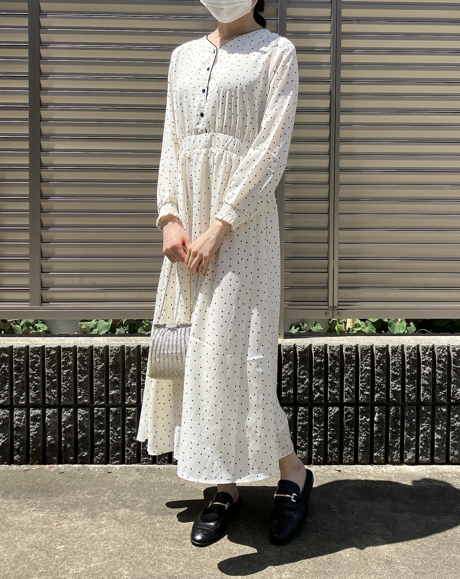 Honeys（ハニーズ）のおすすめワンピース「Vネックワンピース」