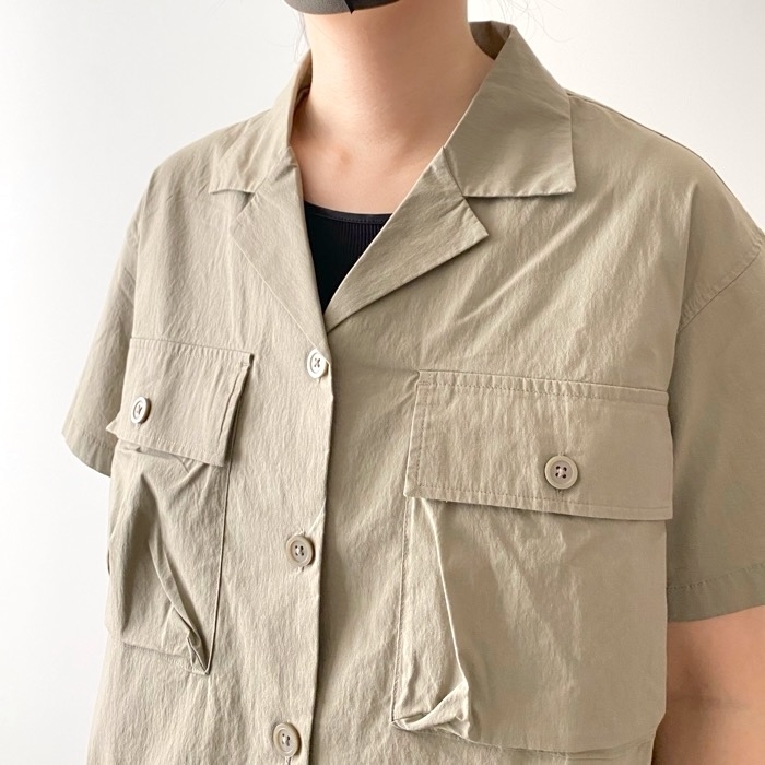 GU（ジーユー）のおすすめトップス「ユーティリティショートシャツ（半袖）」