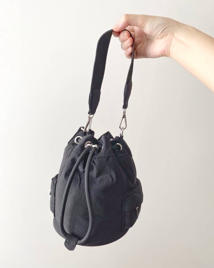 さすがZARA…！ころんとしたフォルムが可愛い「高見えバッグ 
