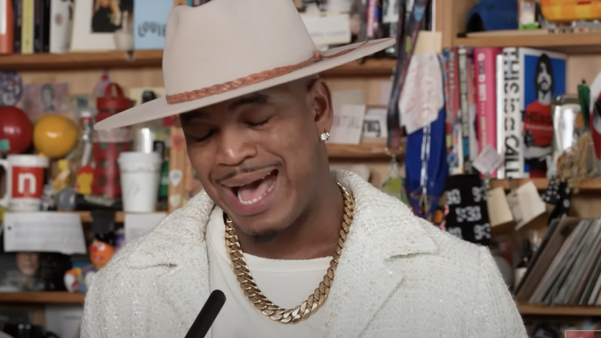 Watch Ne-Yo Perform His Hits From Beyoncé and Rihanna on ‘Tiny Desk’