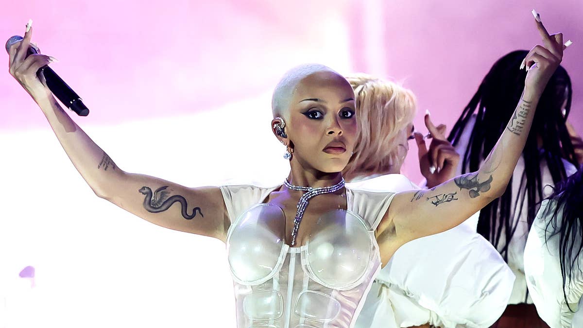 Doja Cat Urges Against Bringing Kids to Her Shows: 'I’m Rapping About Cum'