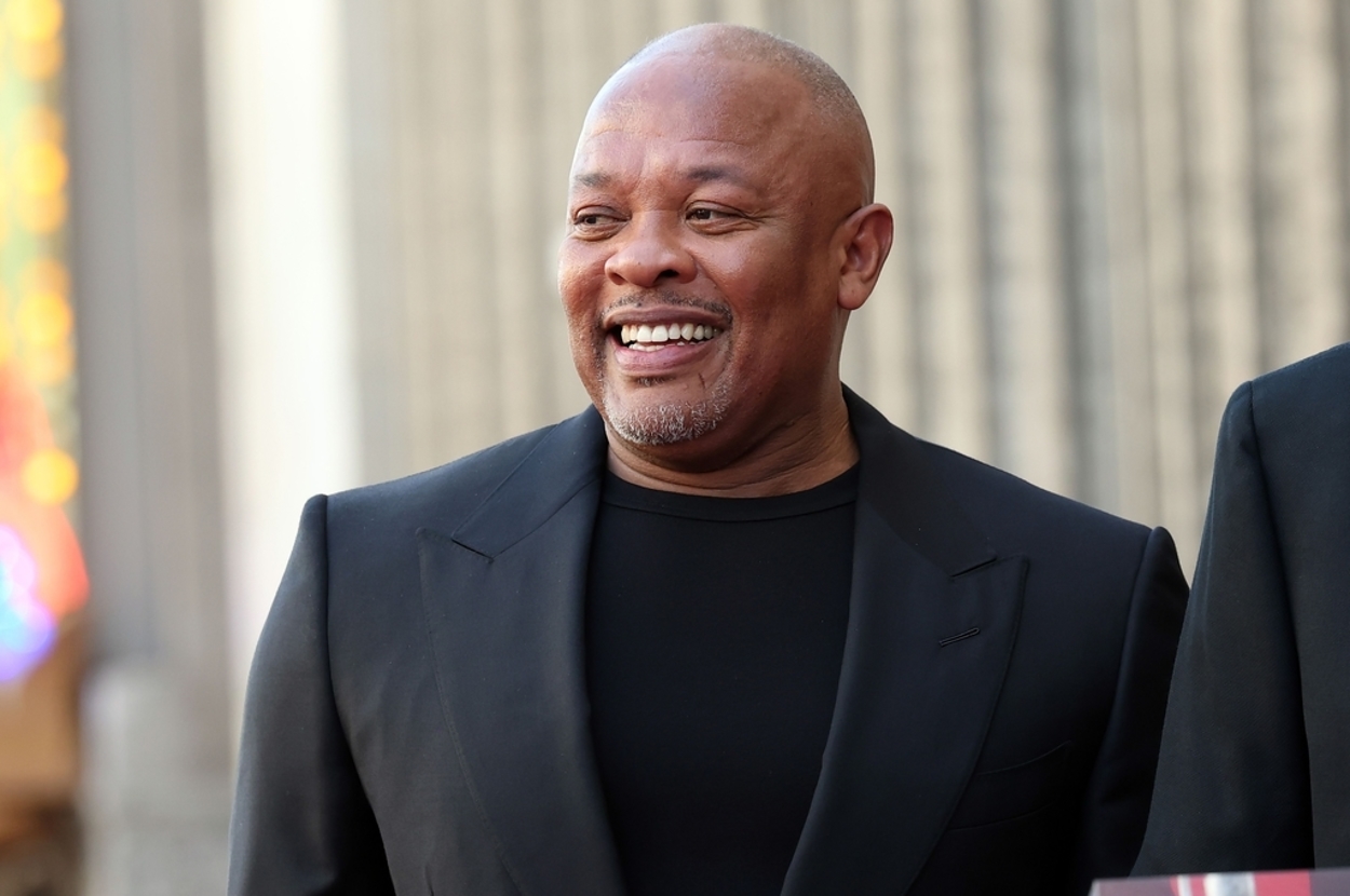 Dr. Dre Regrets Selling His Massive Vinyl Collection 'I'm Kicking