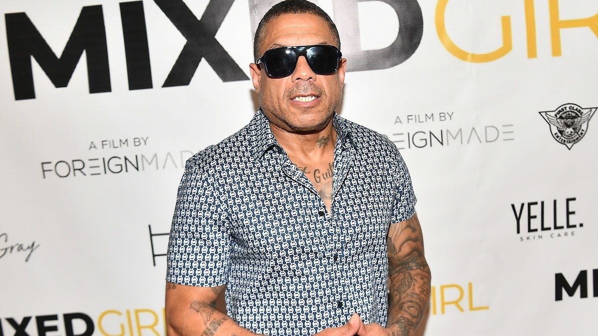 Benzino Likes His Chances in Boxing Match With 50 Cent: ‘He’s Not Gonna Be Able to Take Any Old Punch to the Face’