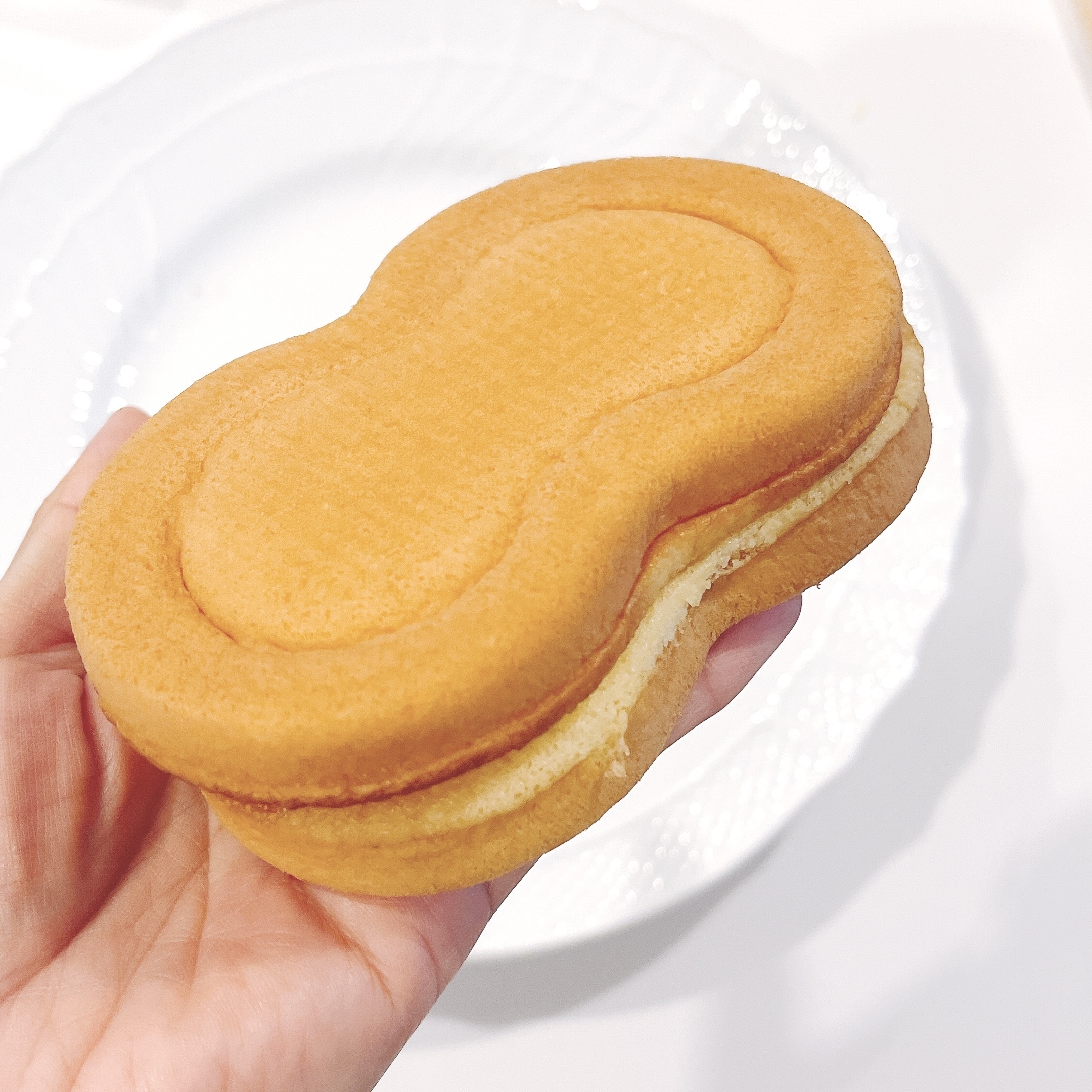 コージーコーナーの期間限定おすすめスイーツ「スフレワッフル(瀬戸内レモン&チーズ)」