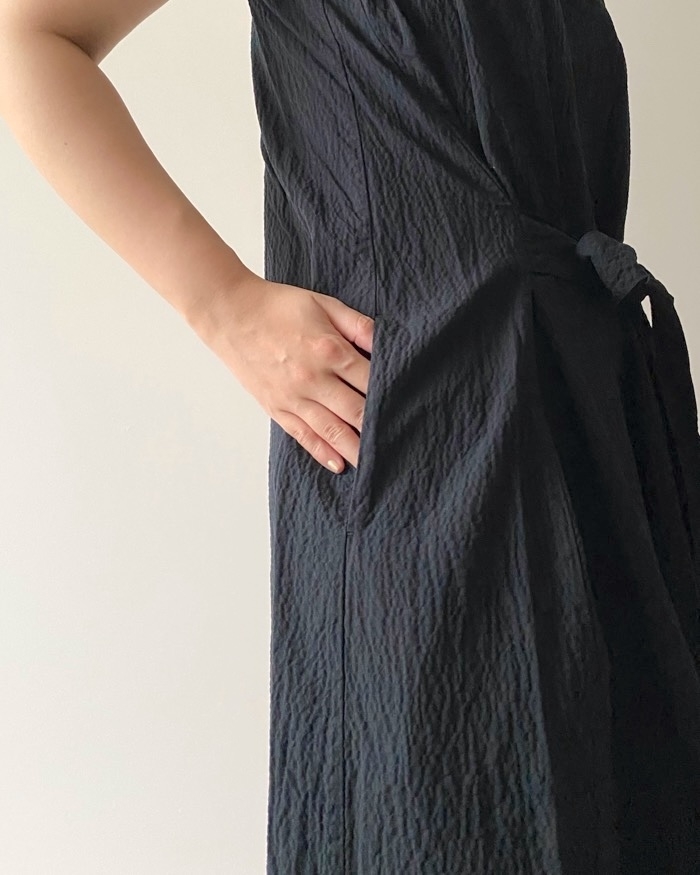 UNIQLO(ユニクロ)のおすすめワンピース「シアサッカーワンピース(ノースリーブ)」