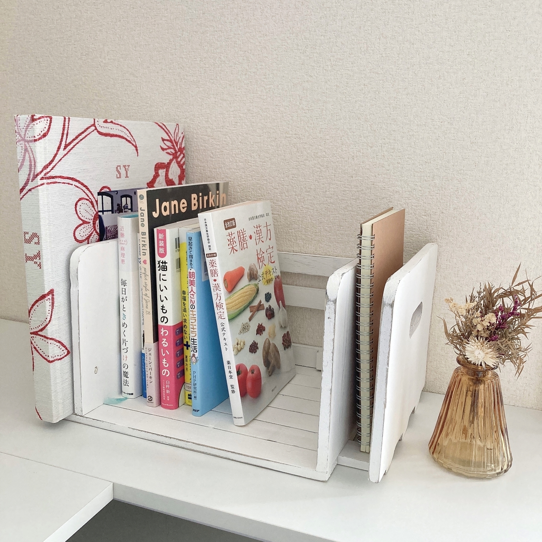 salut!(サリュ)のおすすめインテリア「アルブルスライド仕切りラック」