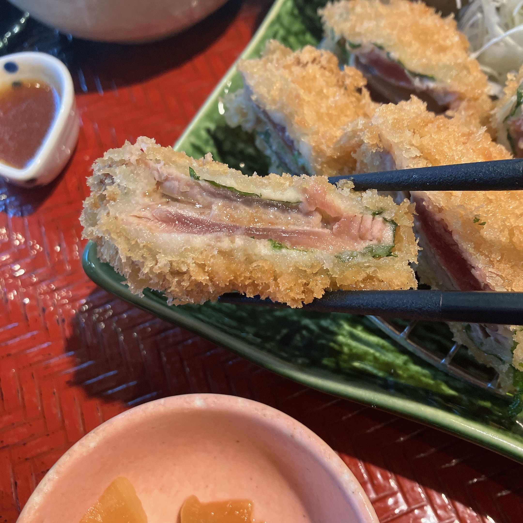 大戸屋のおすすめ定食「鰹の梅はさみ揚げ」