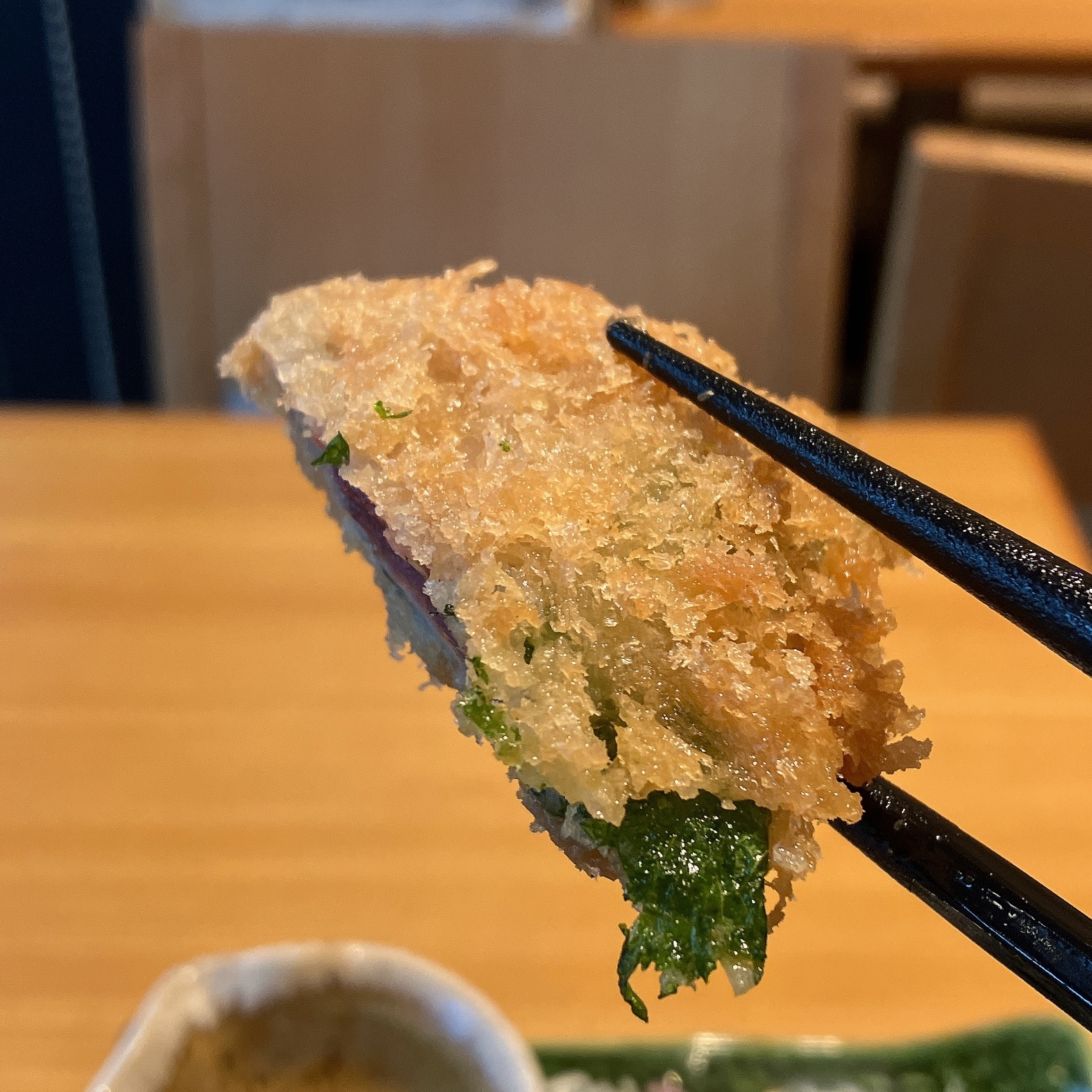 大戸屋のおすすめ定食「鰹の梅はさみ揚げ」