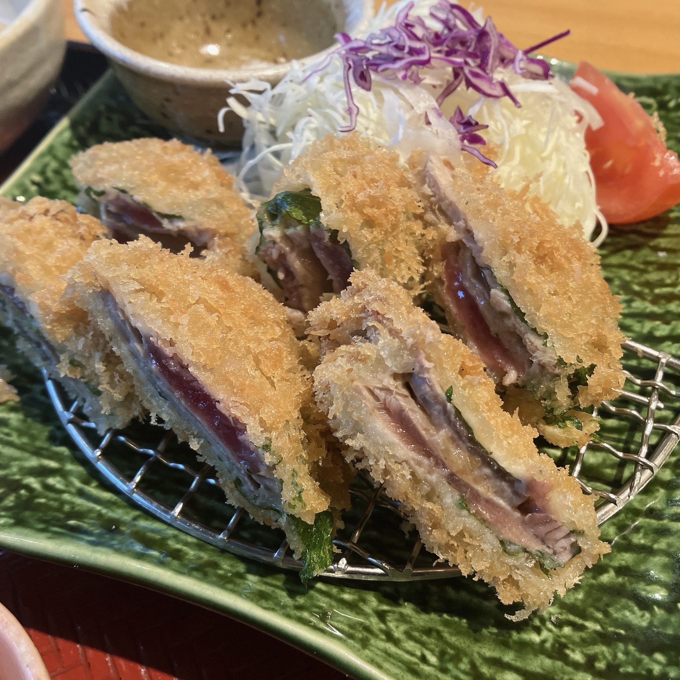 大戸屋のおすすめ定食「鰹の梅はさみ揚げ」