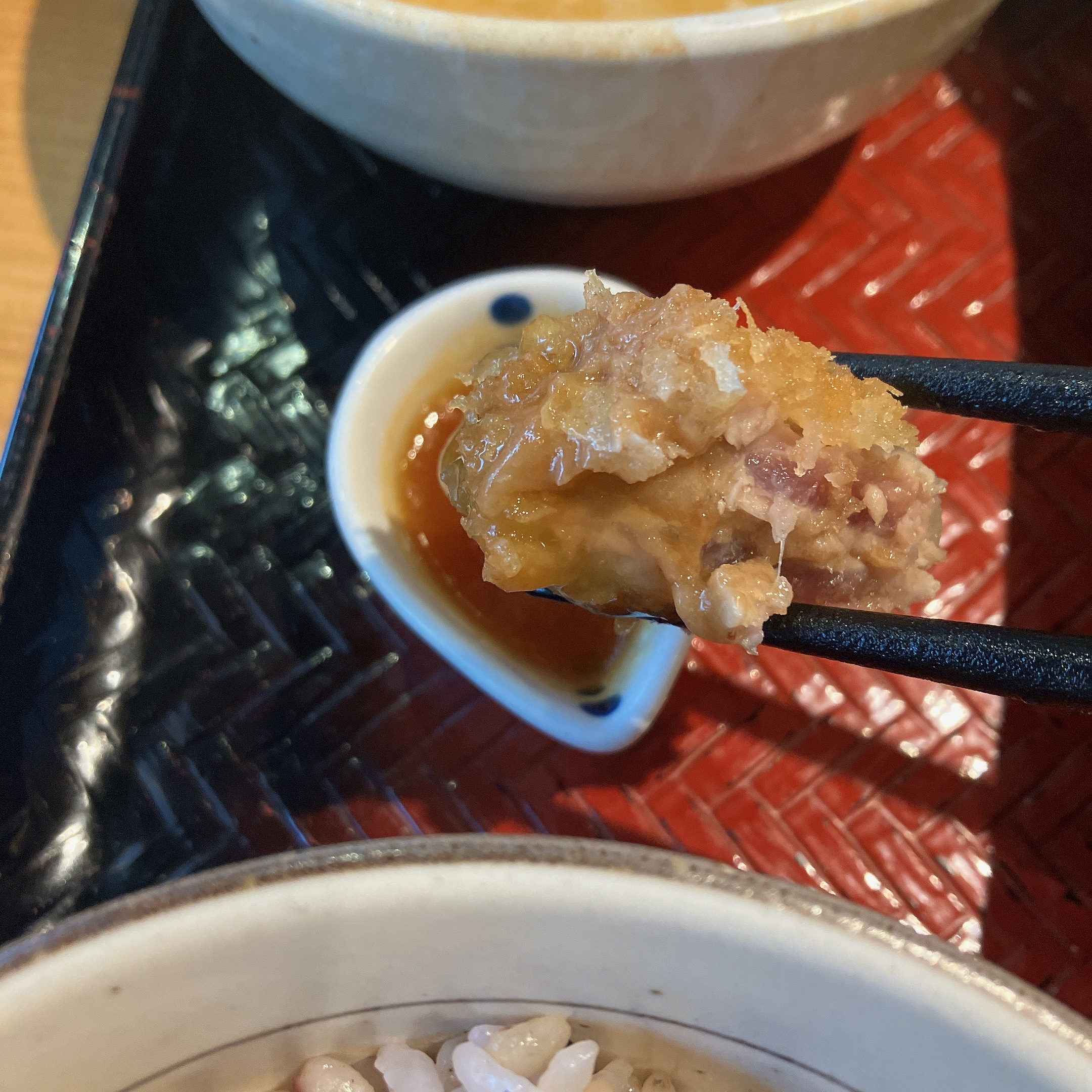 大戸屋のおすすめ定食「鰹の梅はさみ揚げ」