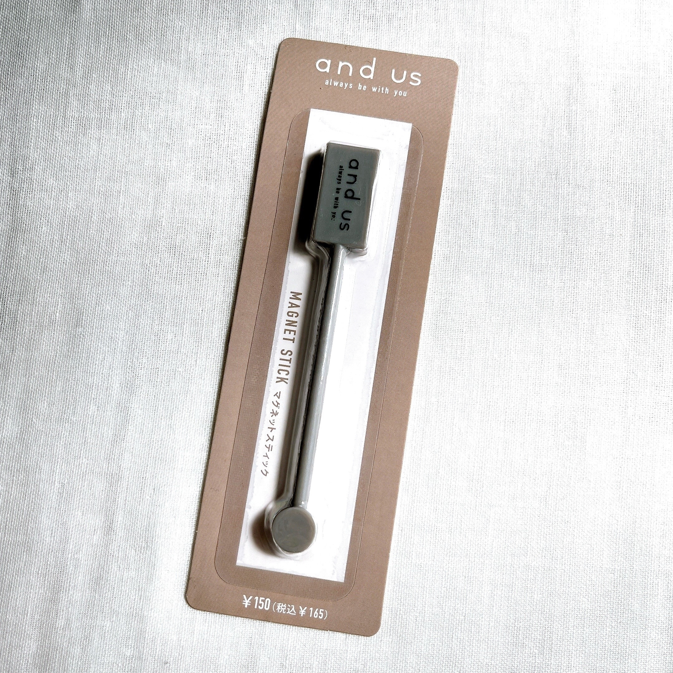 3COINSの「【and us】2WAYマグネットスティック」