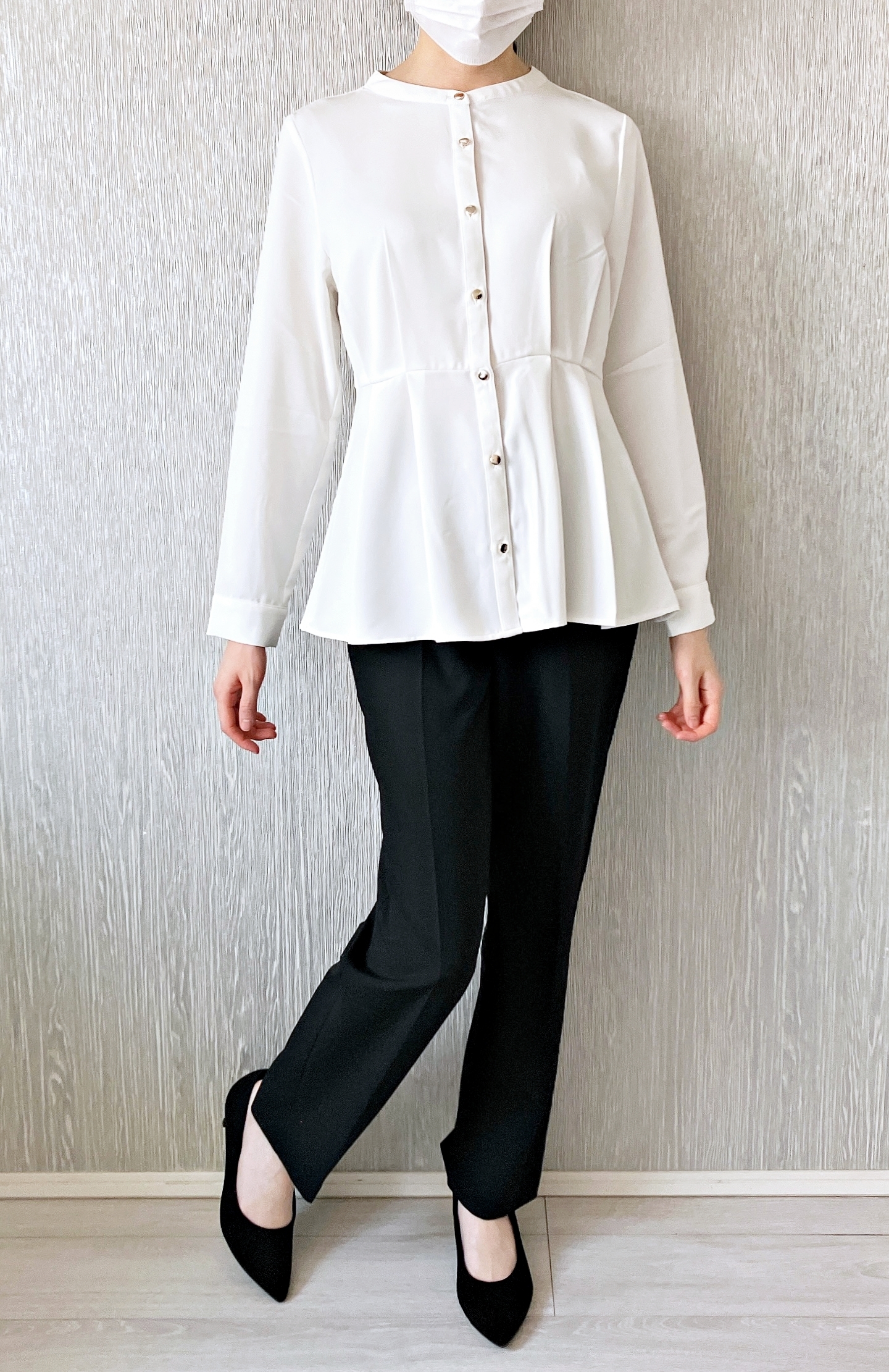 Honeys(ハニーズ)のおすすめブラウス「ウエストタックブラウス」