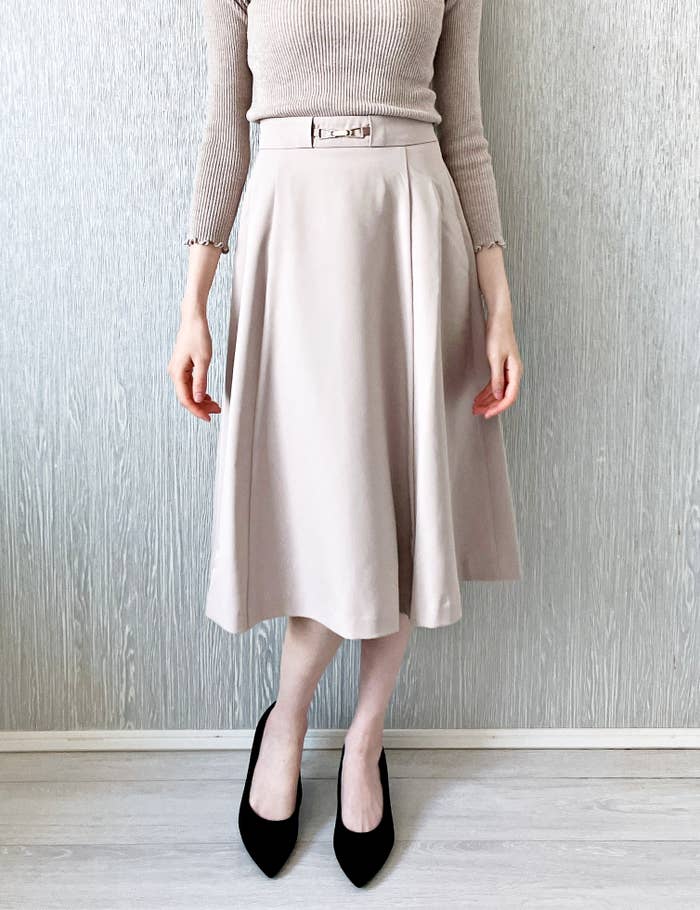 Honeys（ハニーズ）のおすすめスカート「ビット付フレアスカート」