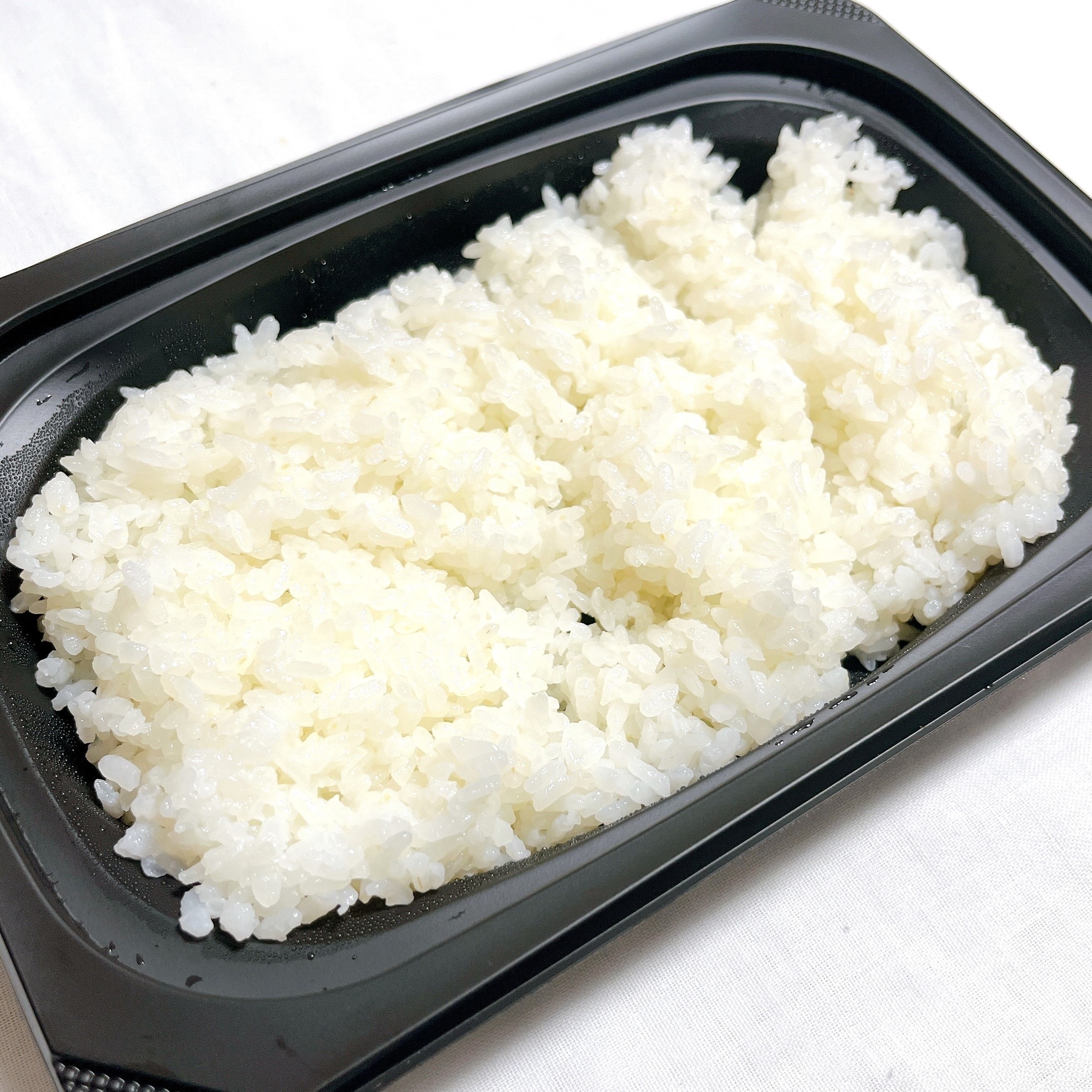 ガストのオススメの弁当「ハニーマスタード合盛り弁当6コ」