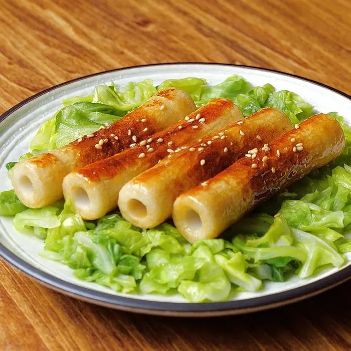 ちくわはたれに絡めときゃ旨いんじゃッ！ レシピ・作り方｜Tasty