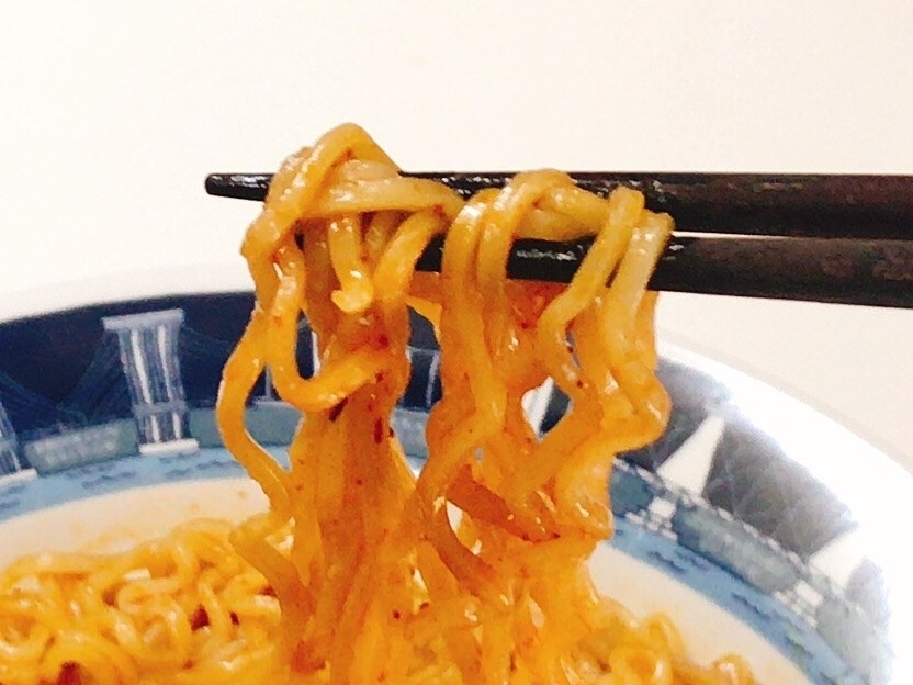 KALDI(カルディ)のおすすめエスニックフード「インドミー 激辛ミーゴレン」